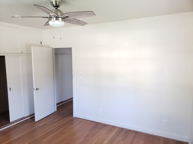 Building Photo - 2801 Bauernwood Ave