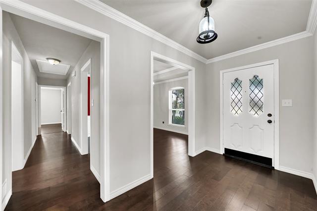 Building Photo - 120 Timber Ridge Dr