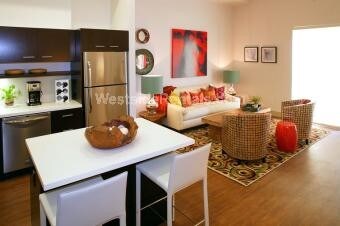 Foto principal - 512 Rose Ave