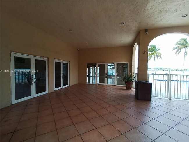 Foto del edificio - 1110 NW 125th Path