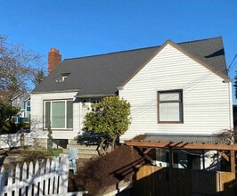 Building Photo - 8360 10th Ave NW