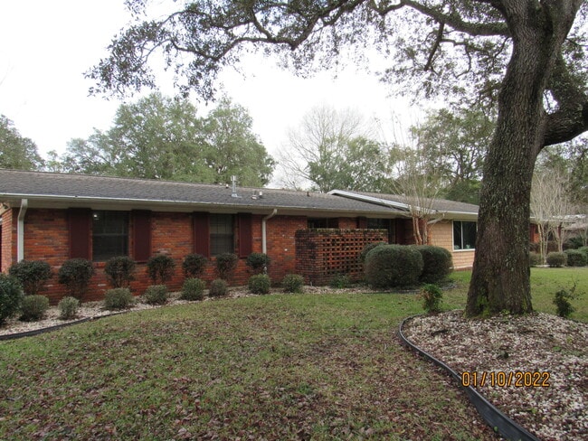 Building Photo - 258 Tennessee Ave