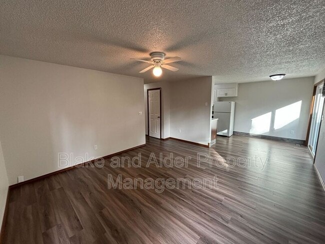 Building Photo - 17570 Webster Rd