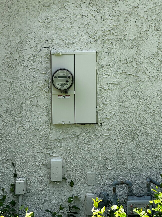 Foto del edificio - 778 N Valley Dr