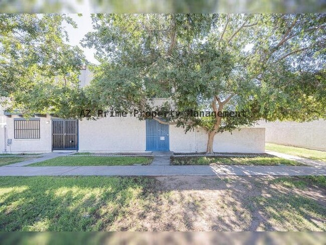 Building Photo - 5214 N 42nd Pkwy