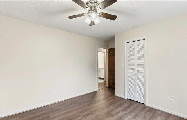 Foto del edificio - 1233 Frances St