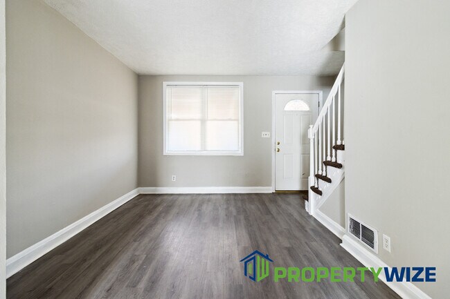 Foto del edificio - 2040 Harman Ave