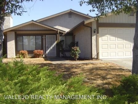Foto principal - 4 br, 2 bath House - 120 Bluebell Place