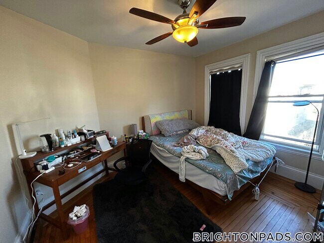 Foto del edificio - 29 Montcalm Ave