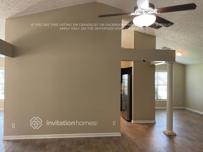Foto del edificio - 5005 Edisto Ln