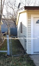 Building Photo - 908 J R Ct