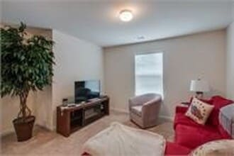 Building Photo - 451 Owl Dr