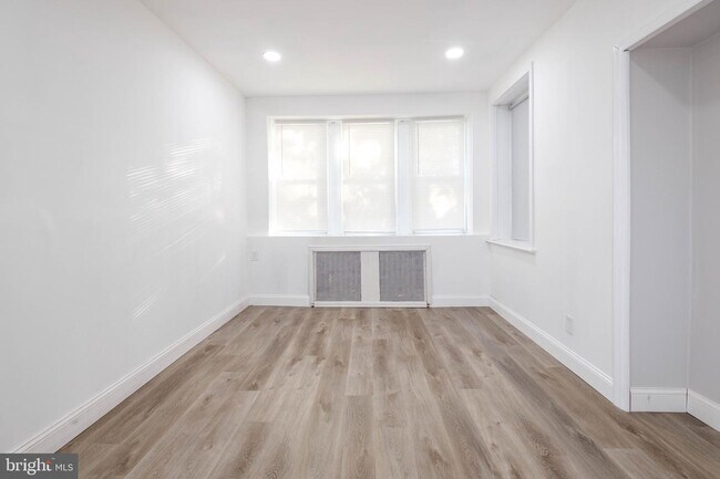 Building Photo - 4323 Cottman Ave