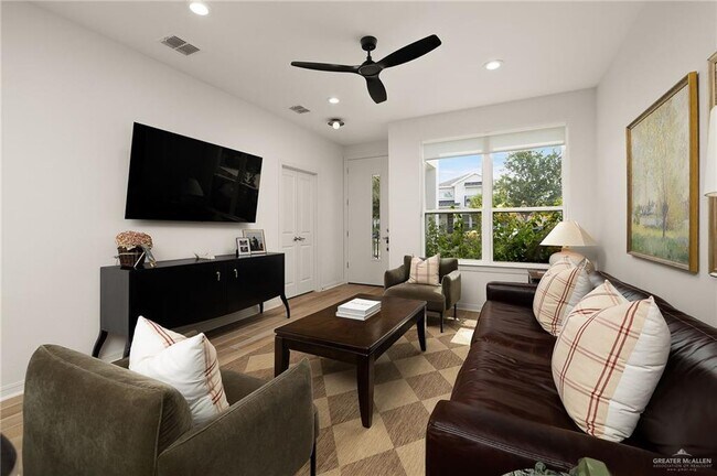 Foto del edificio - 10231 N 13th St