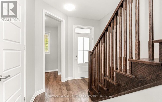 Building Photo - 897 Ash Gate