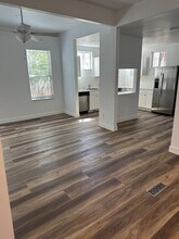 Building Photo - 141 Vine St