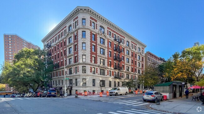 Foto del edificio - 50-58 Tiemann Pl