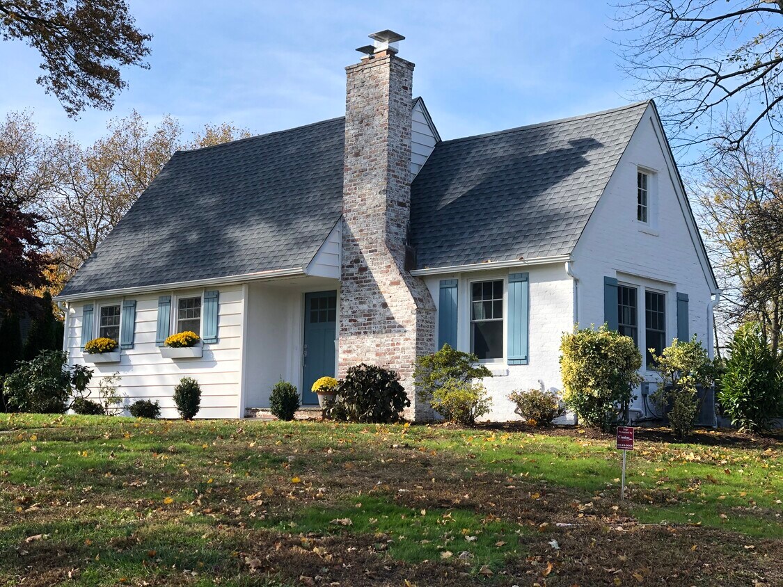 16 Overlook Pl, Rye, NY 10580 House for Rent in Rye, NY