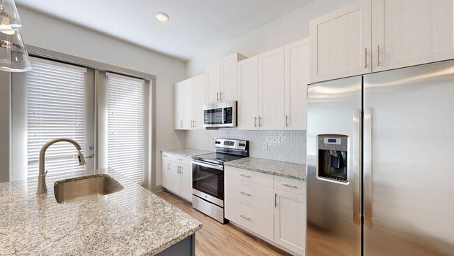 Interior Photo - Griffis Frisco