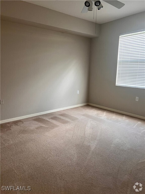 Building Photo - 8470 Kingbird Loop