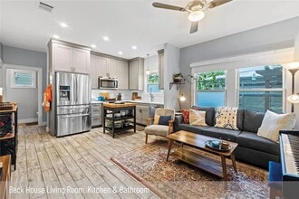 Building Photo - 5508 Avenue G