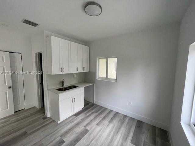 Foto del edificio - 1230 NW 102nd St