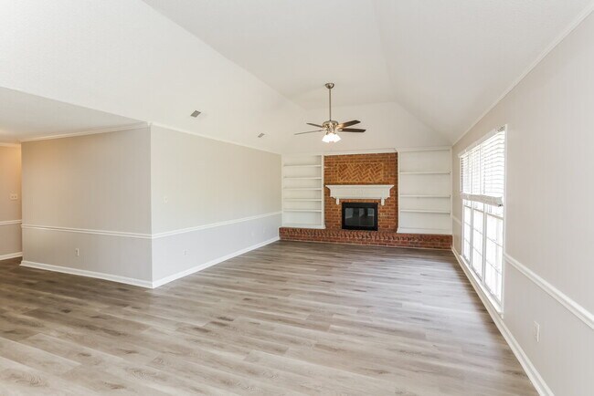 Foto del edificio - 2861 McVay Trail Dr