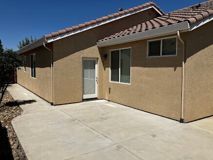Foto del edificio - Spacious 4-Bedroom, 2-Bath Rental Home – M...