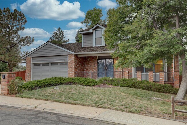 Foto del edificio - 10701 Hobbit Ln