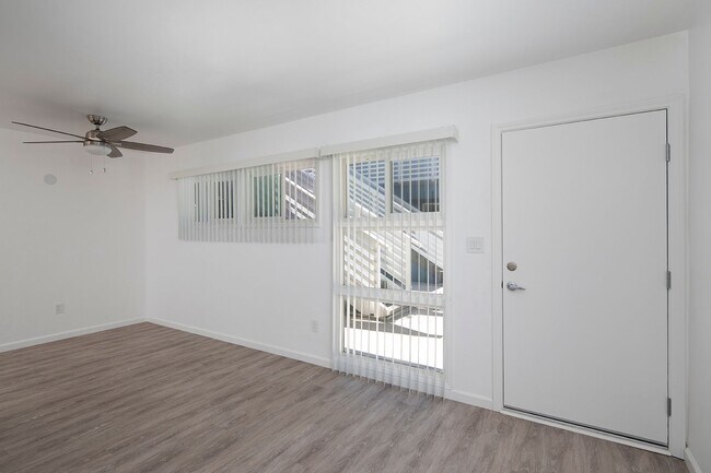 Foto del edificio - Beautiful1 Bedroom Near SDSU with Onsite Laundry!