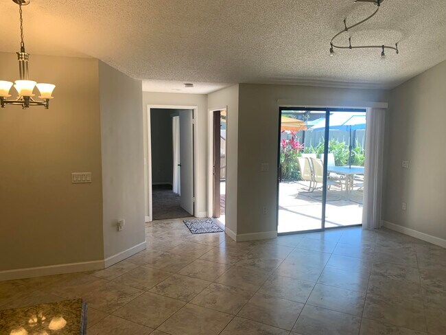 Building Photo - 9732 Boca Gardens Cir N