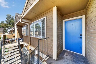Building Photo - 2702 Alicialynn Way