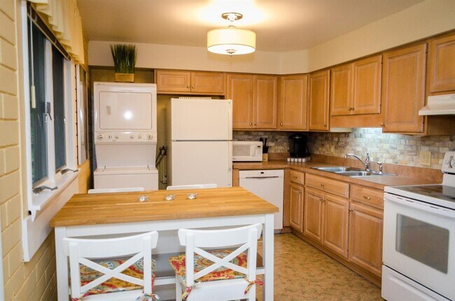 Building Photo - 1316 Wright St