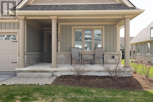 Photo du bâtiment - 158 Hawthorn Cres