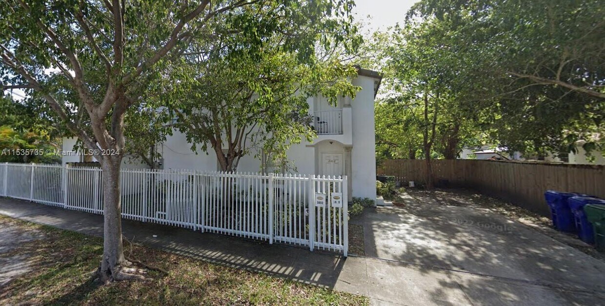 Primary Photo - 3810 SW 29th St