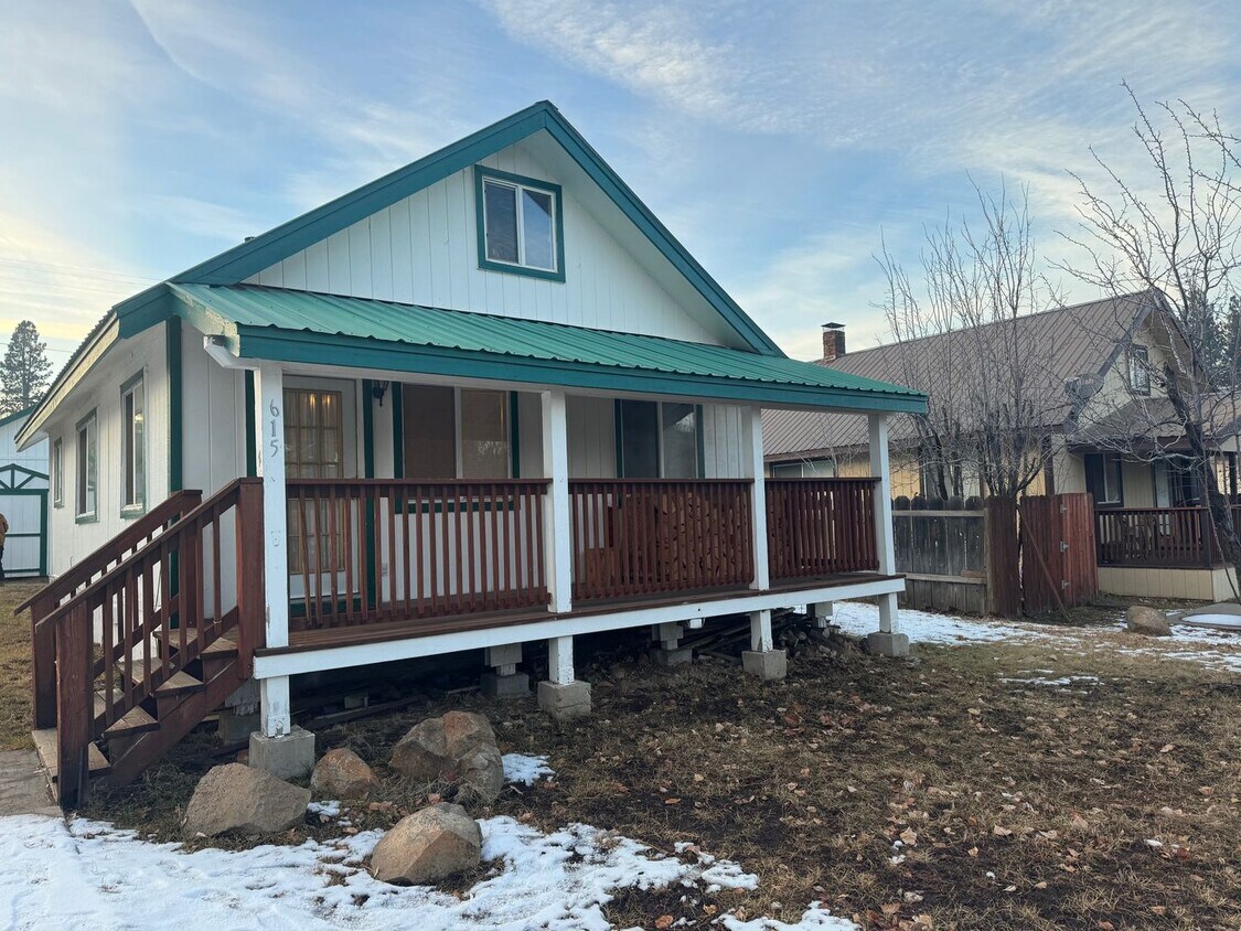 615 Ash St, Westwood, CA 96137 House Rental in Westwood, CA