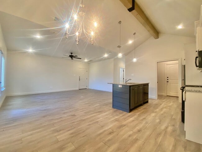 Building Photo - 1602 102nd St