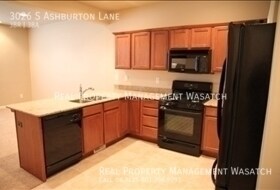 Foto del edificio - Beautiful Town Home In a Great Location
