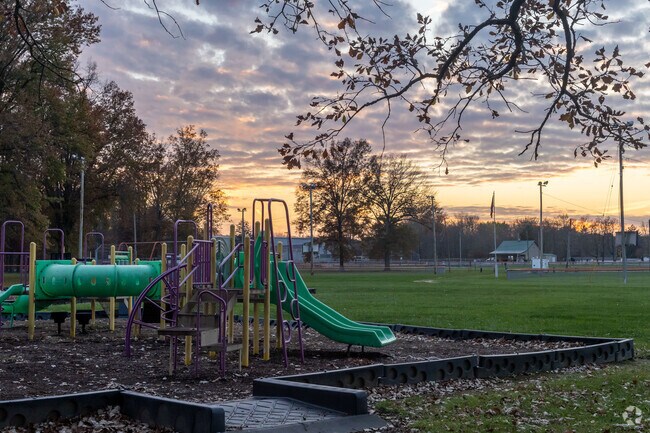 Newton Falls City Park features a playground in the neighborhood of Newton Falls.