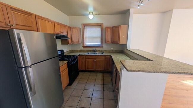 Foto del edificio - 3536 W Monroe St