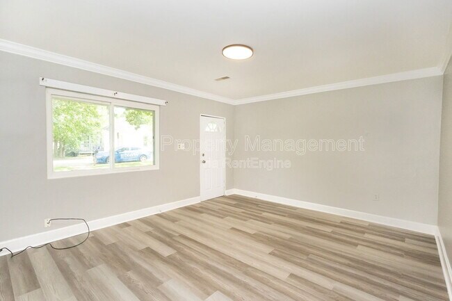Foto del edificio - 1301 N Orchard Knob Ave