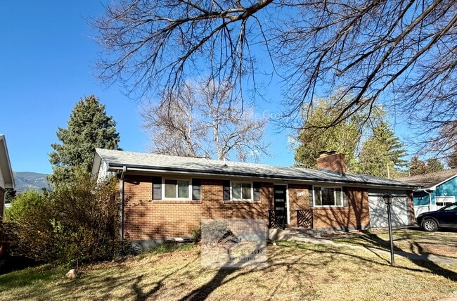 Photo - 1122 Pike Dr House