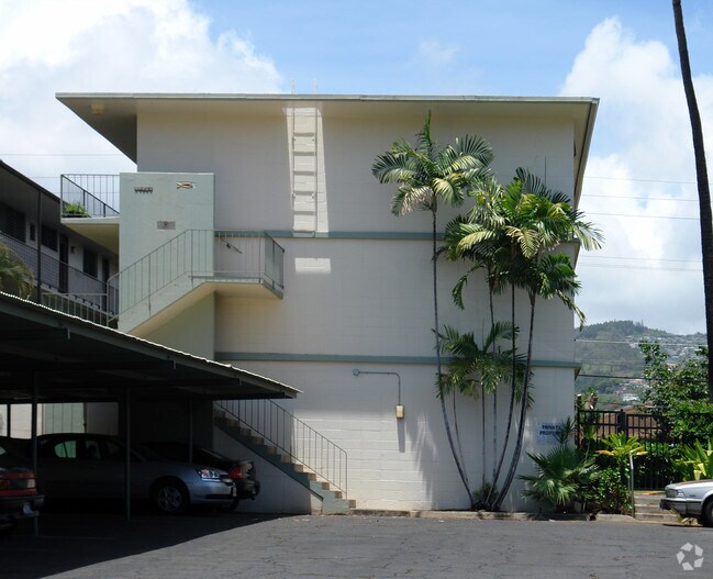 Iolani Gardens Apartments in Honolulu, HI