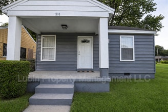 Building Photo - 1509 N Hollywood St