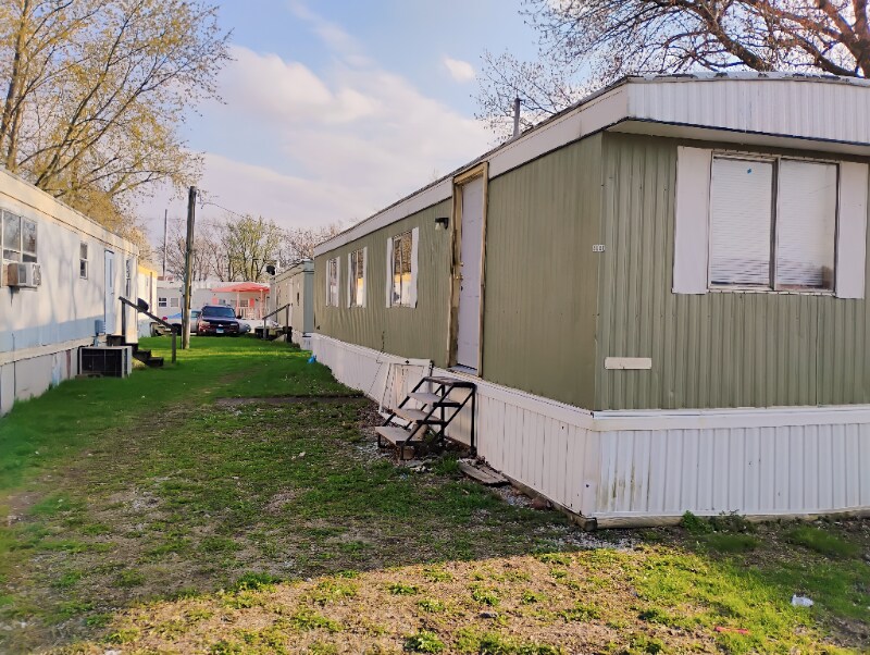 Foto del edificio - 40 Mahoning Ave