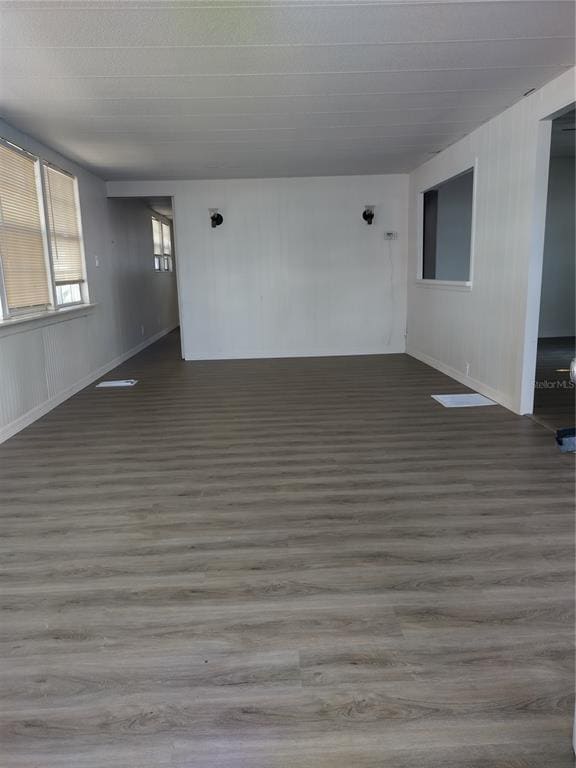 Building Photo - 2031 Lullaby Dr
