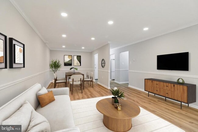 Foto del edificio - 10300 Westlake Dr