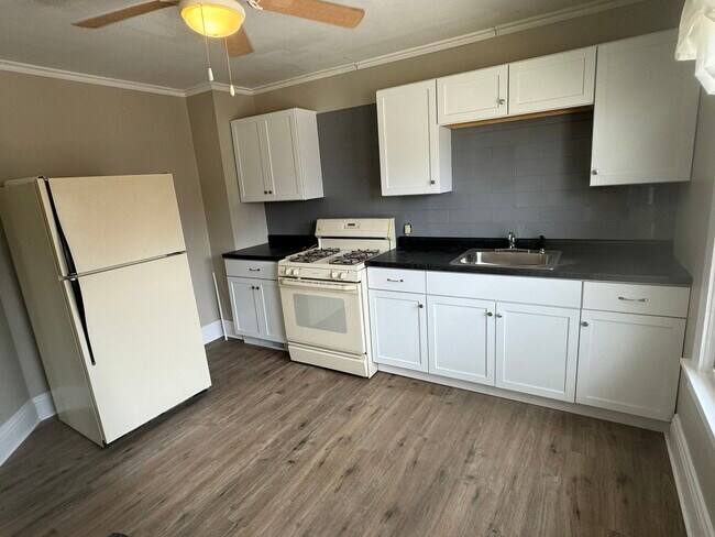 Foto del edificio - 711 16th St