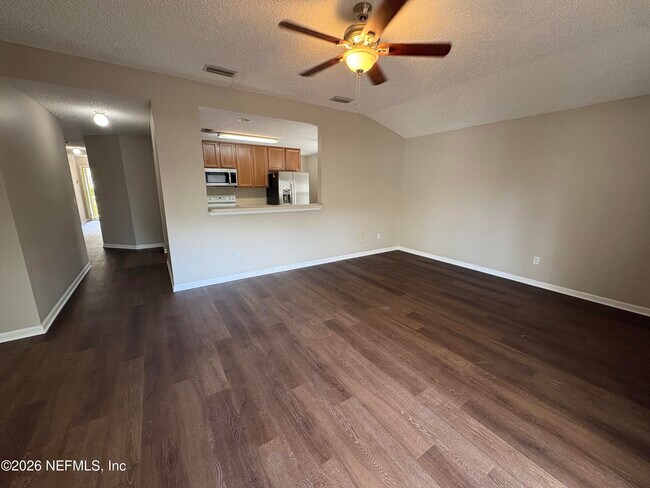 Foto del edificio - 2578 Carson Oaks Dr