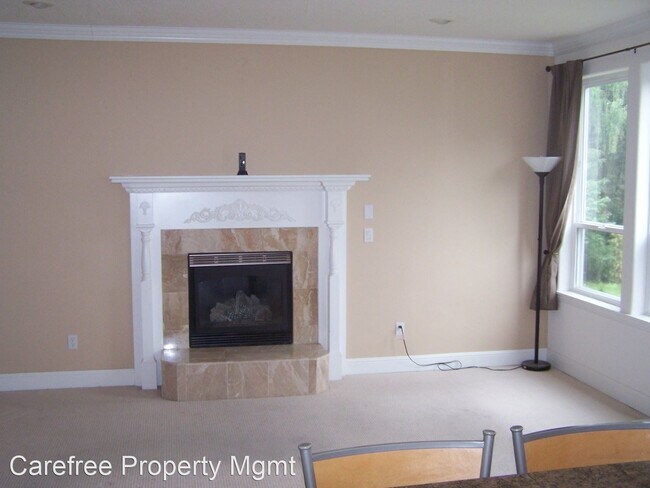 Foto del edificio - 3 br, 2.5 bath House - 12430 SE Sydney Ln